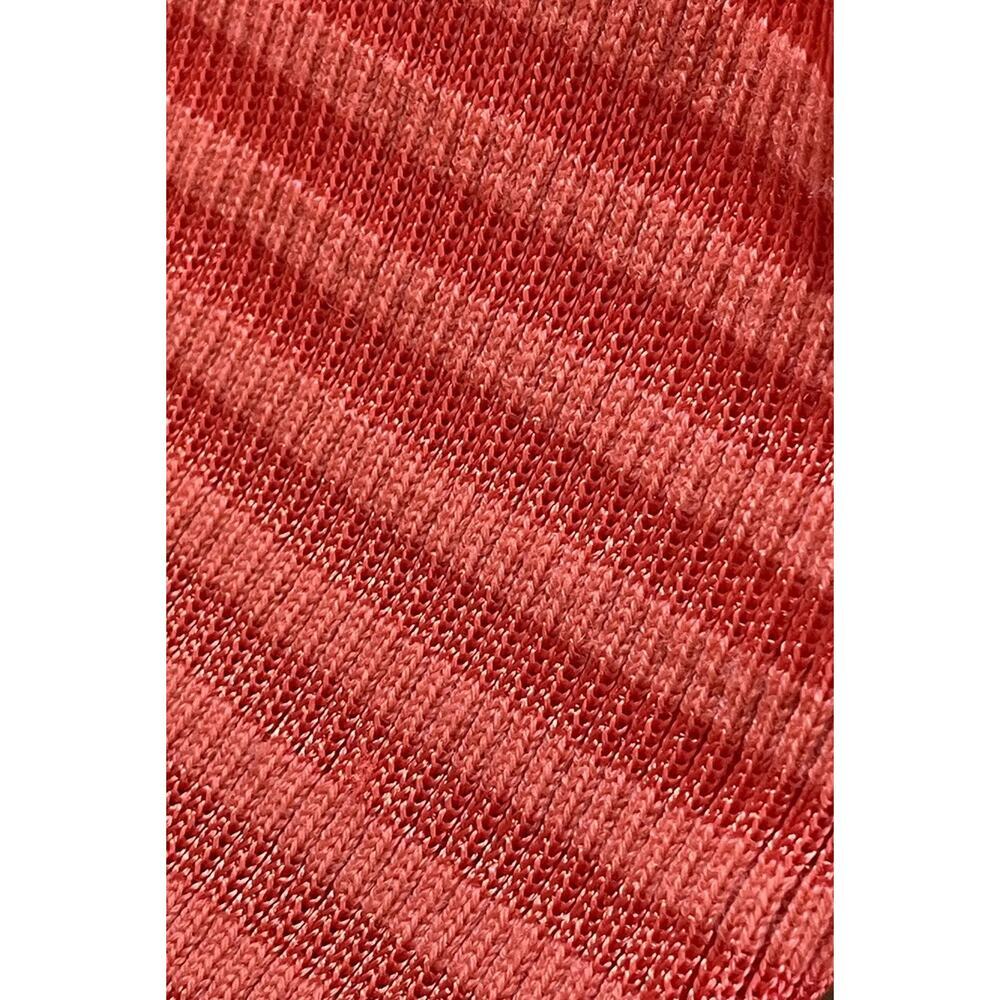 Red Sleeveless Ribbed Top - Picture 7 of 11